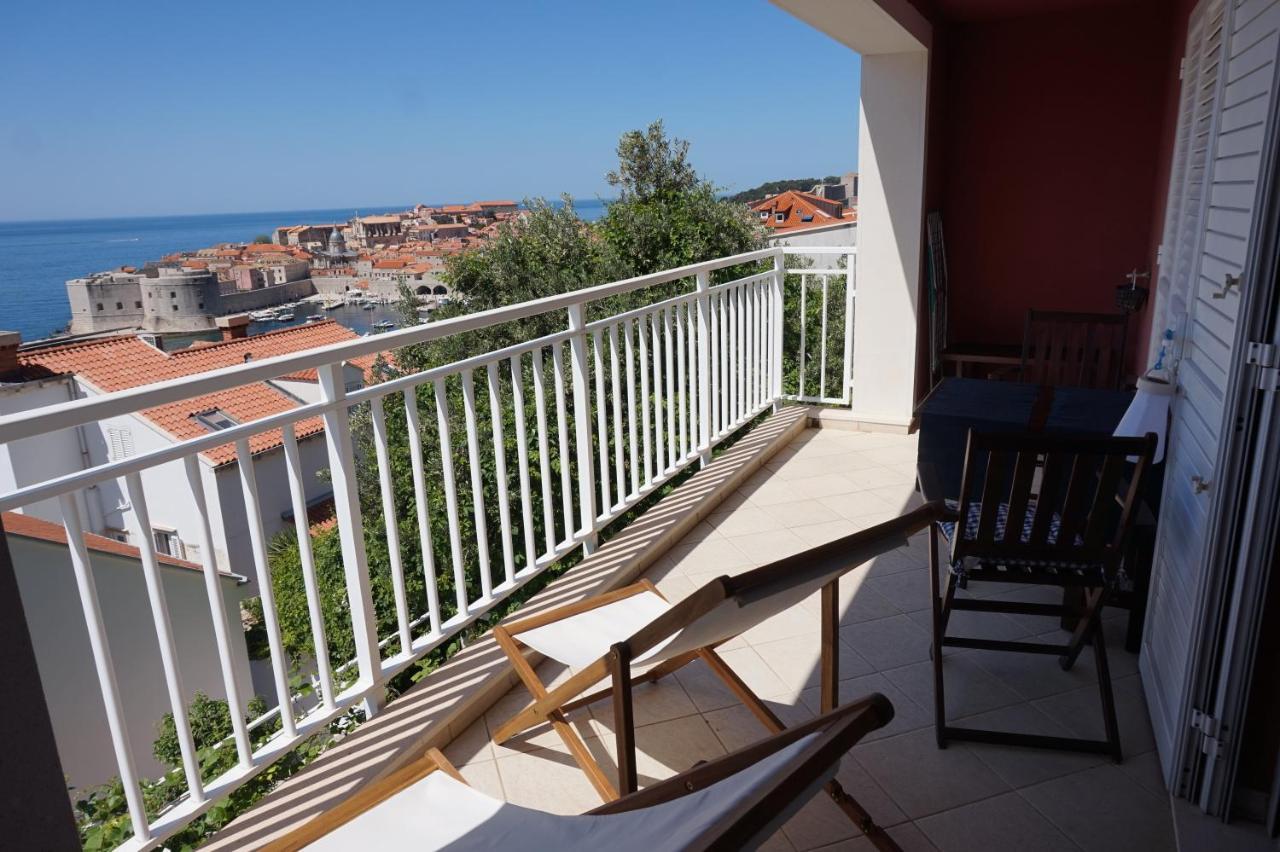 Paola Suite 5 Min From The Beach ドゥブロブニク エクステリア 写真