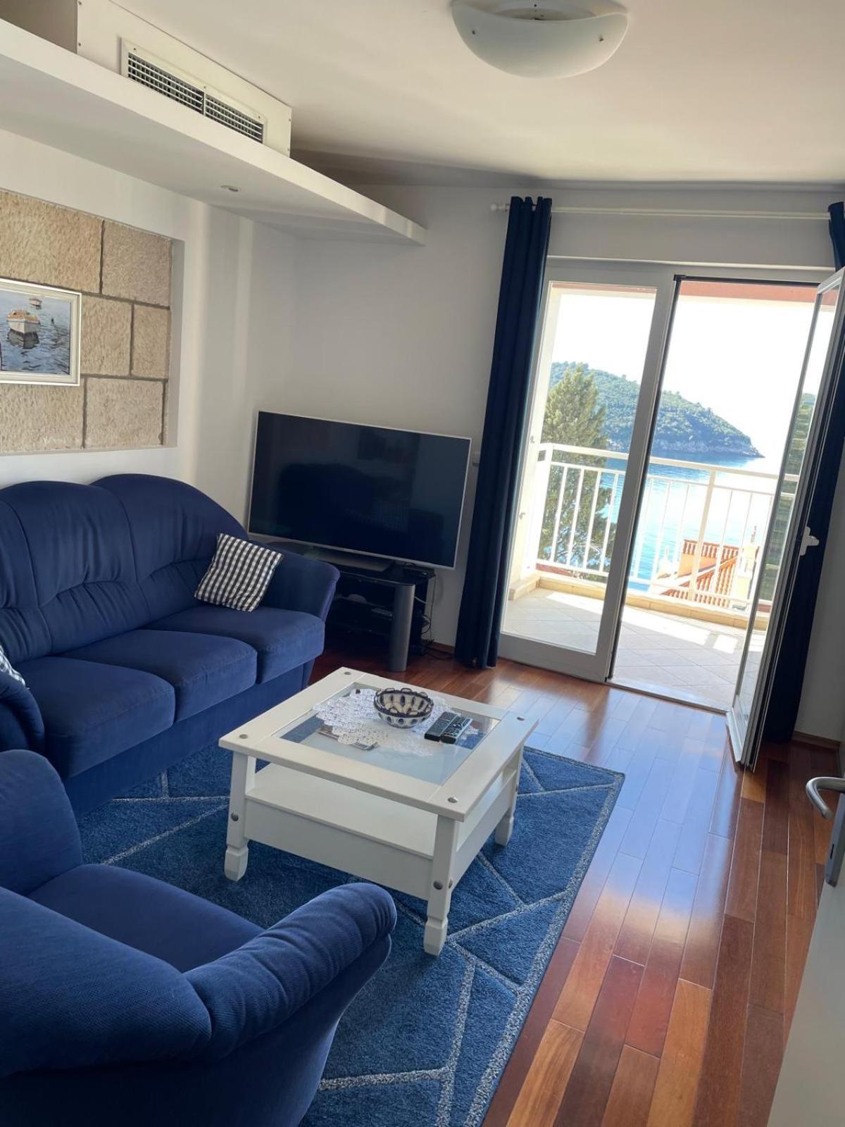 Paola Suite 5 Min From The Beach ドゥブロブニク エクステリア 写真